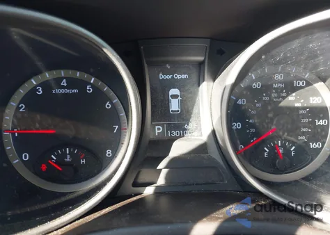 2016 Hyundai Santa Fe Sport 2.4L z USA, uszkodzony, nr VIN 5XYZUDLB0GG377237